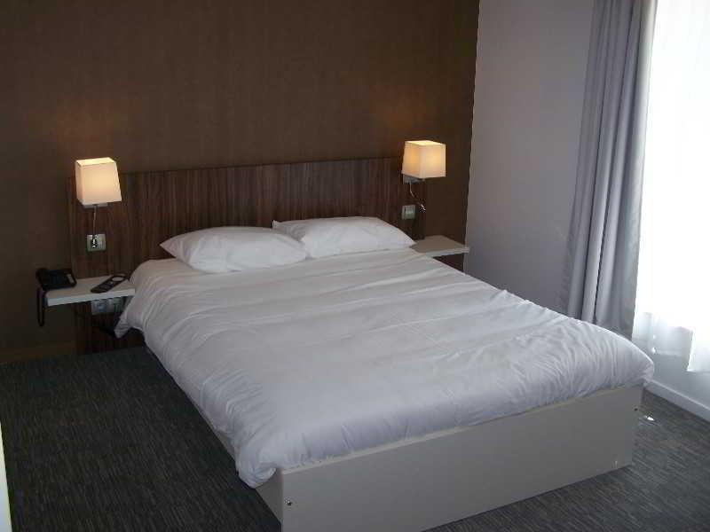 The Originals City, Hotel Le Coeur D'Or, Sedan Est Douzy Eksteriør bilde